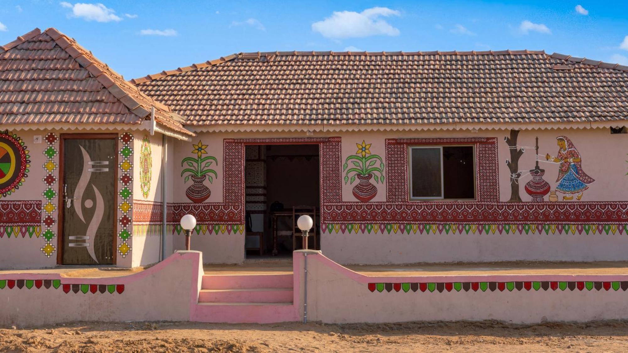 Dholavira Village Resort Extérieur photo