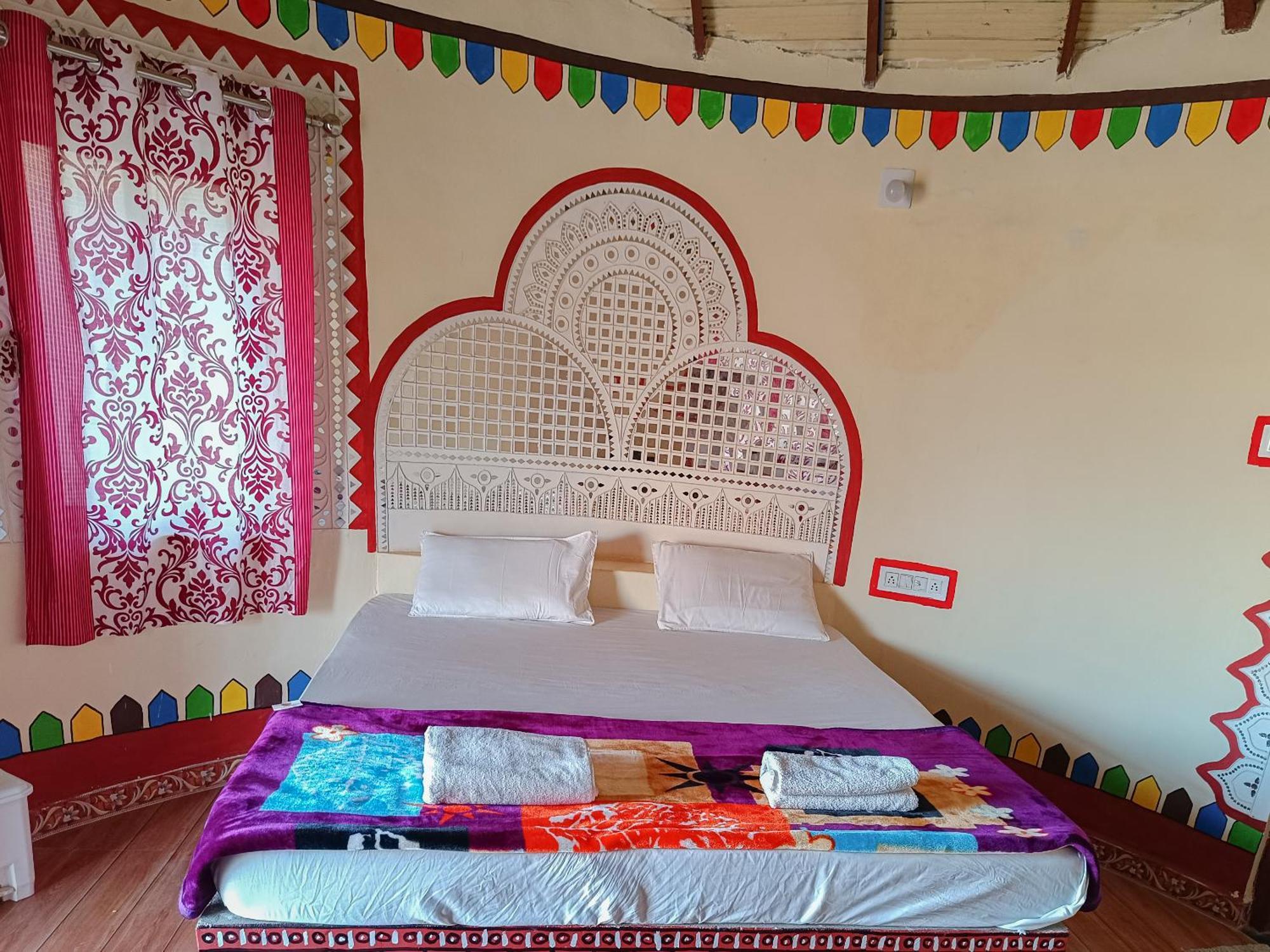 Dholavira Village Resort Extérieur photo
