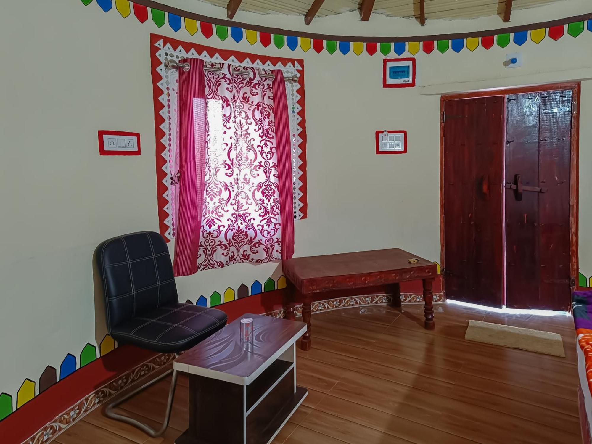 Dholavira Village Resort Extérieur photo